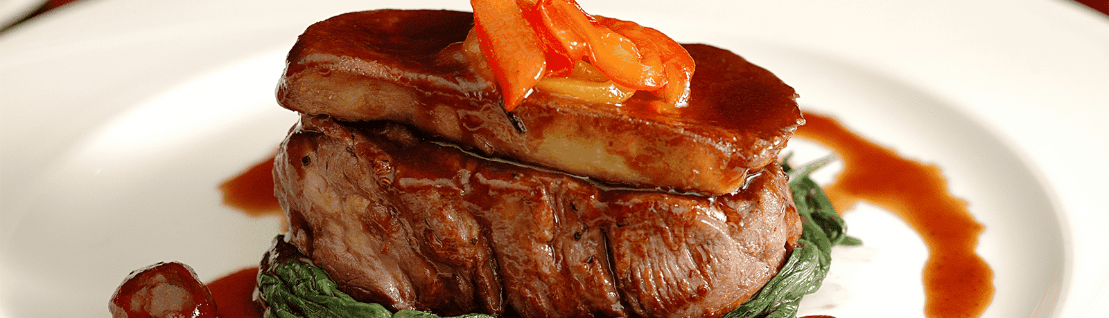 Banner : Tournedos et foie gras poêlés, sauce coing et crème balsamique