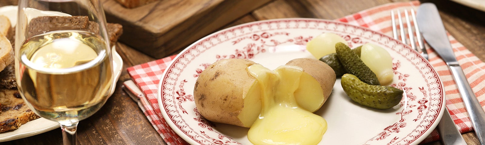Banner : Vin et raclette : quel vin pour une raclette ? 