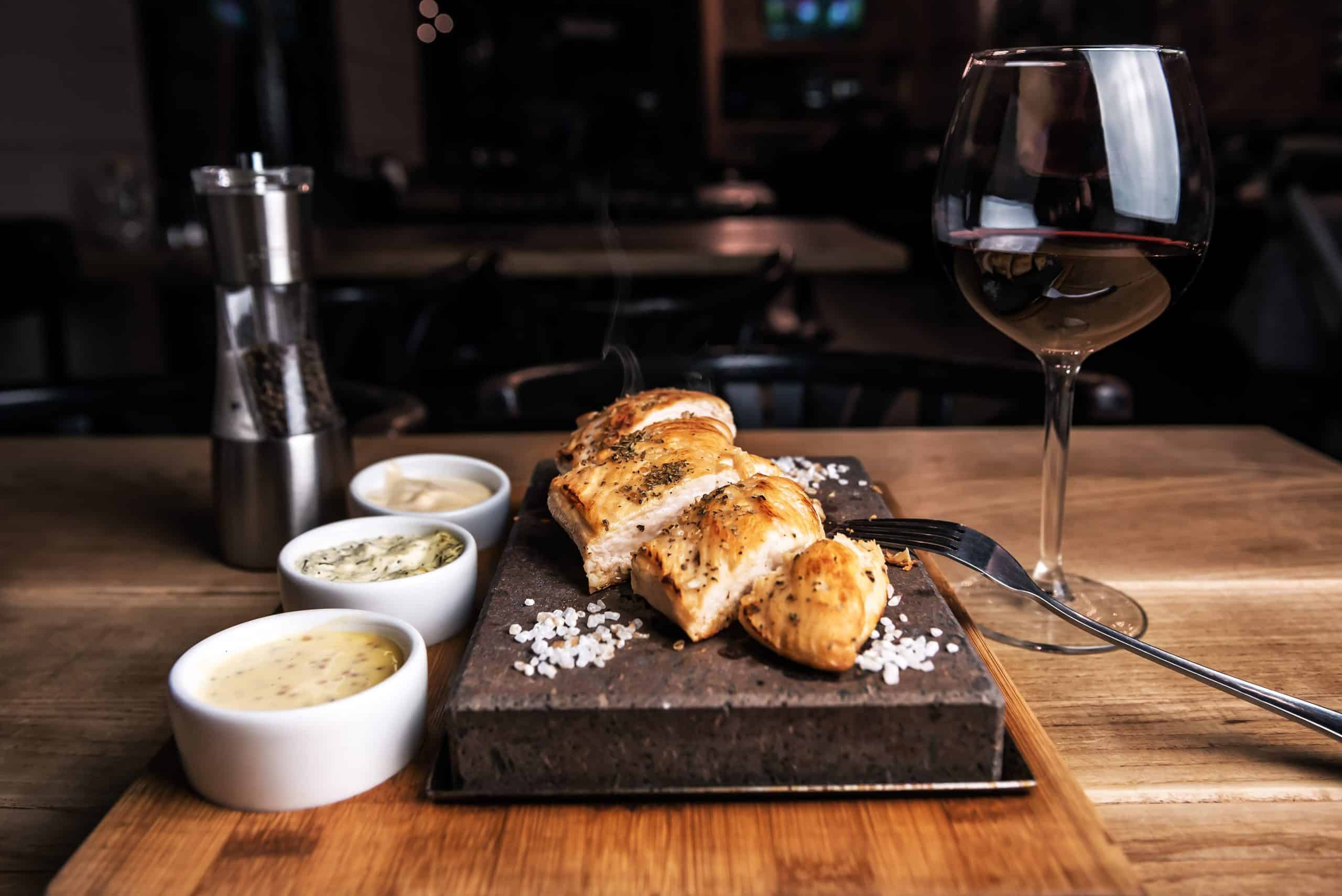 Banner : Quel vin servir avec une viande blanche ?